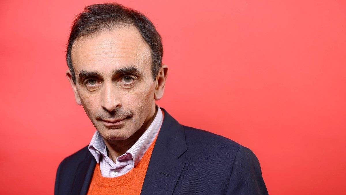 Zemmour: bevándorlók helyett robotok kellenének – videó