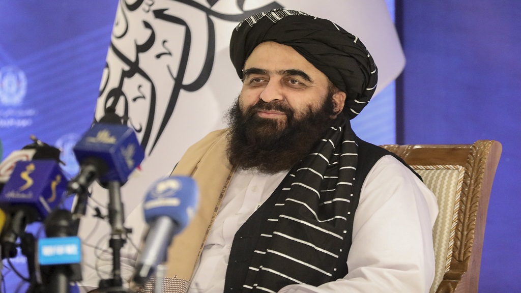 Taliban foreign minister seeks good relations with France – video