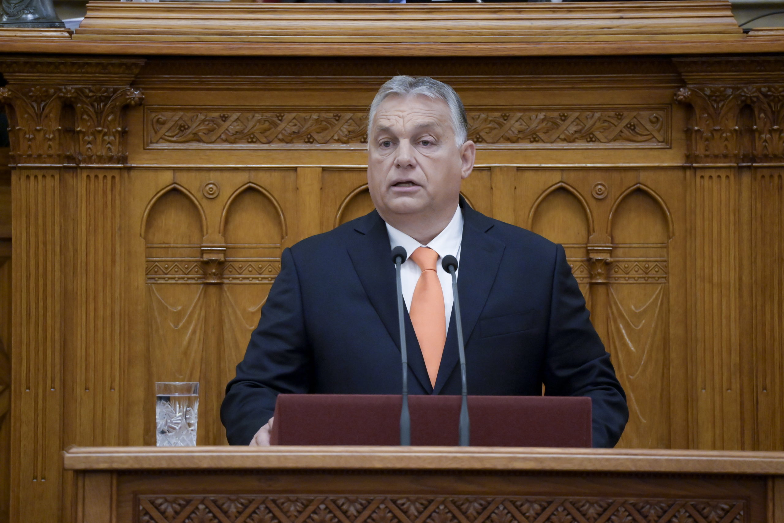 Orbán Viktor: Amit Brüsszel tesz, az árulás