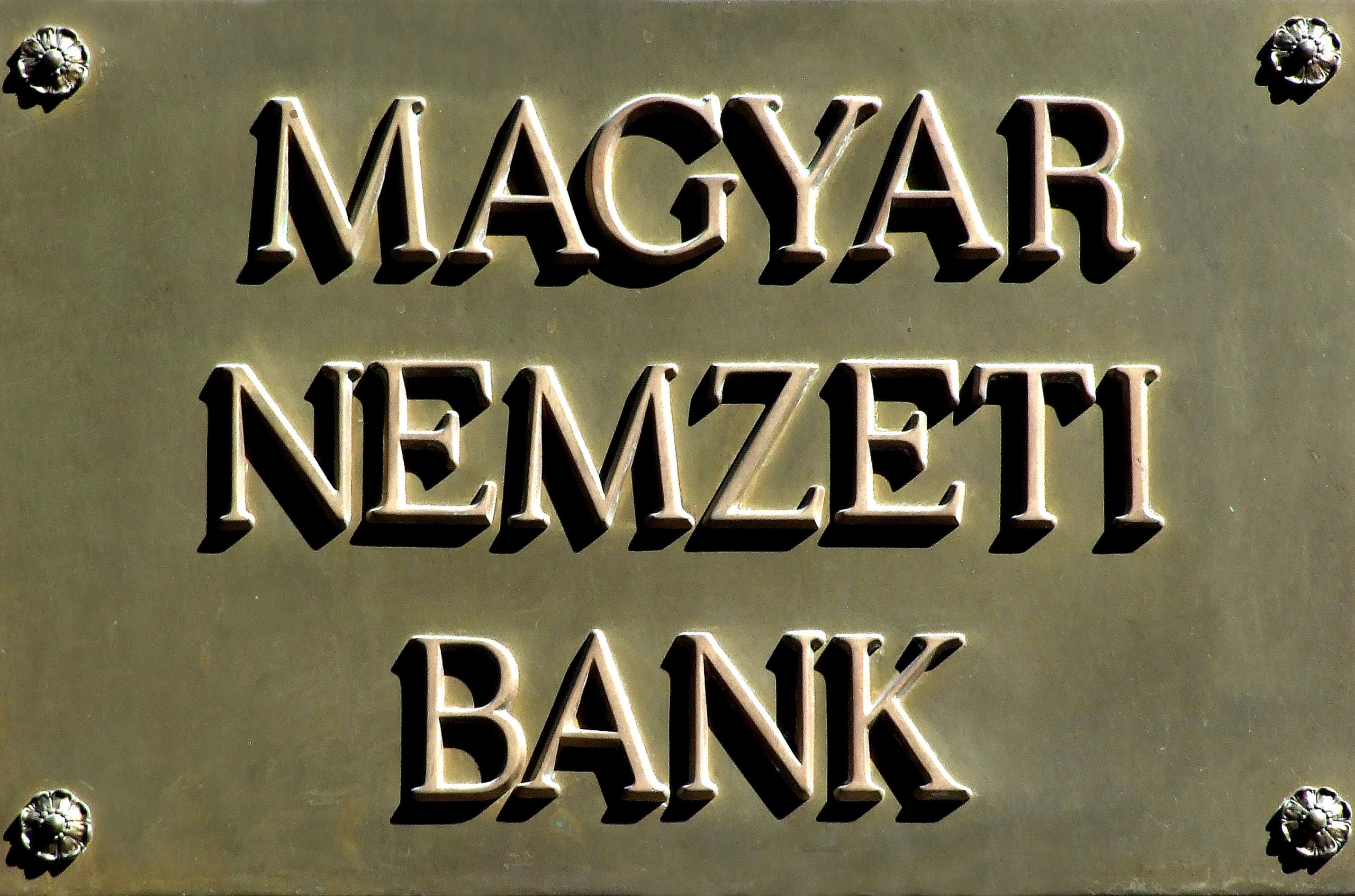 Meglepetés: Felminősítette Magyarországot a Moody's