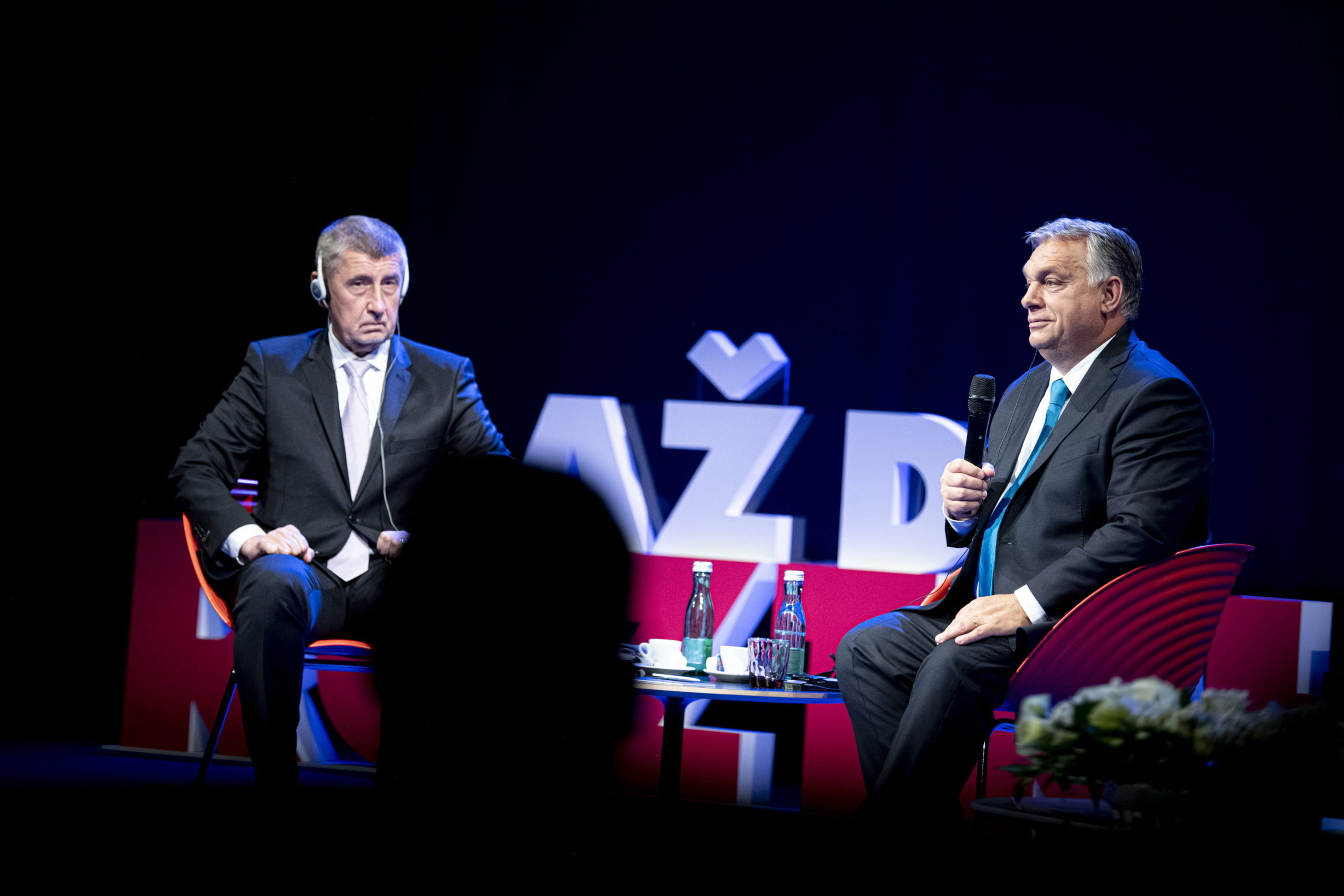 Orbán Viktor: Brüsszelnek ma szervilis kormányok kellenek