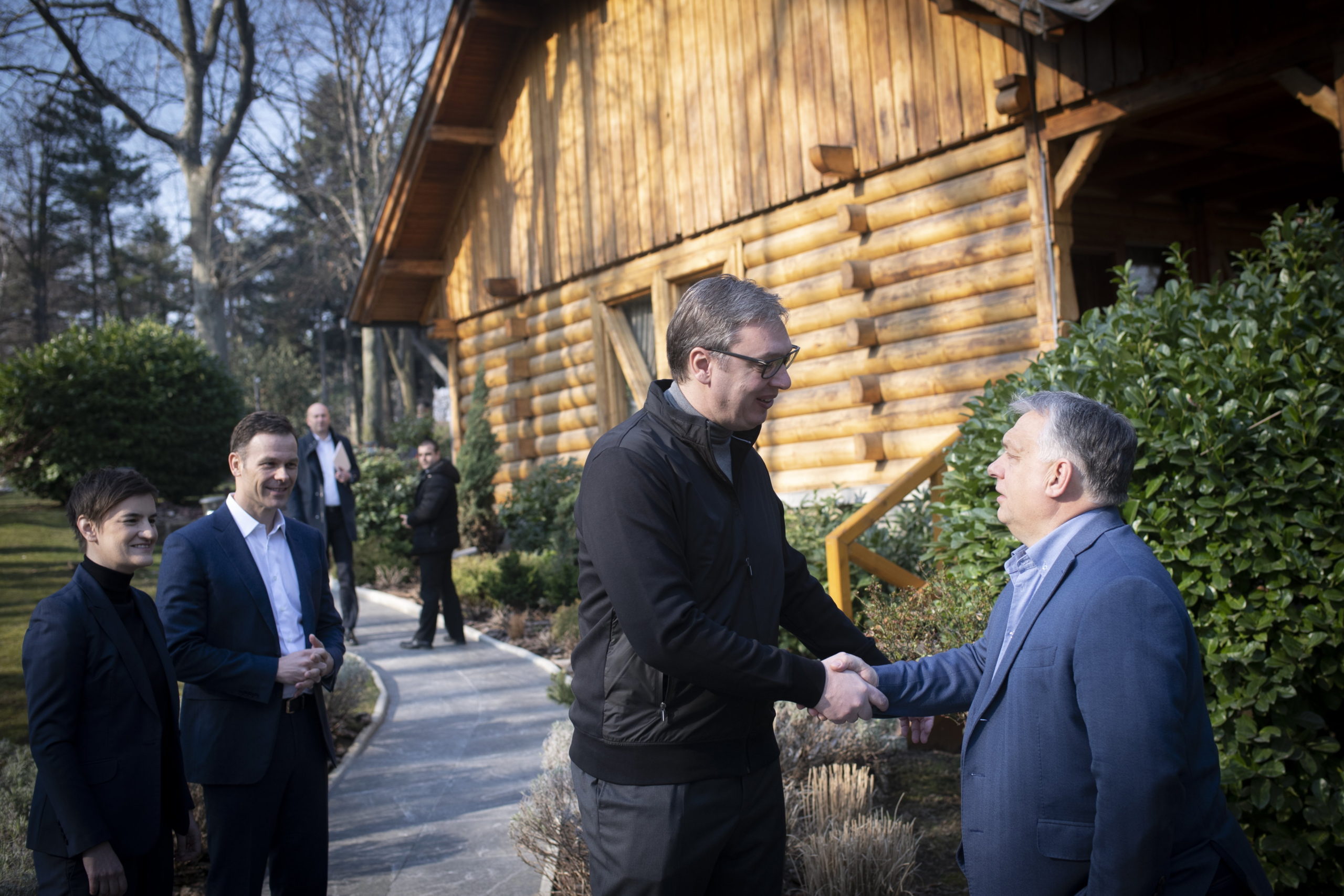 Magyarország és Szerbia is békét szeretne