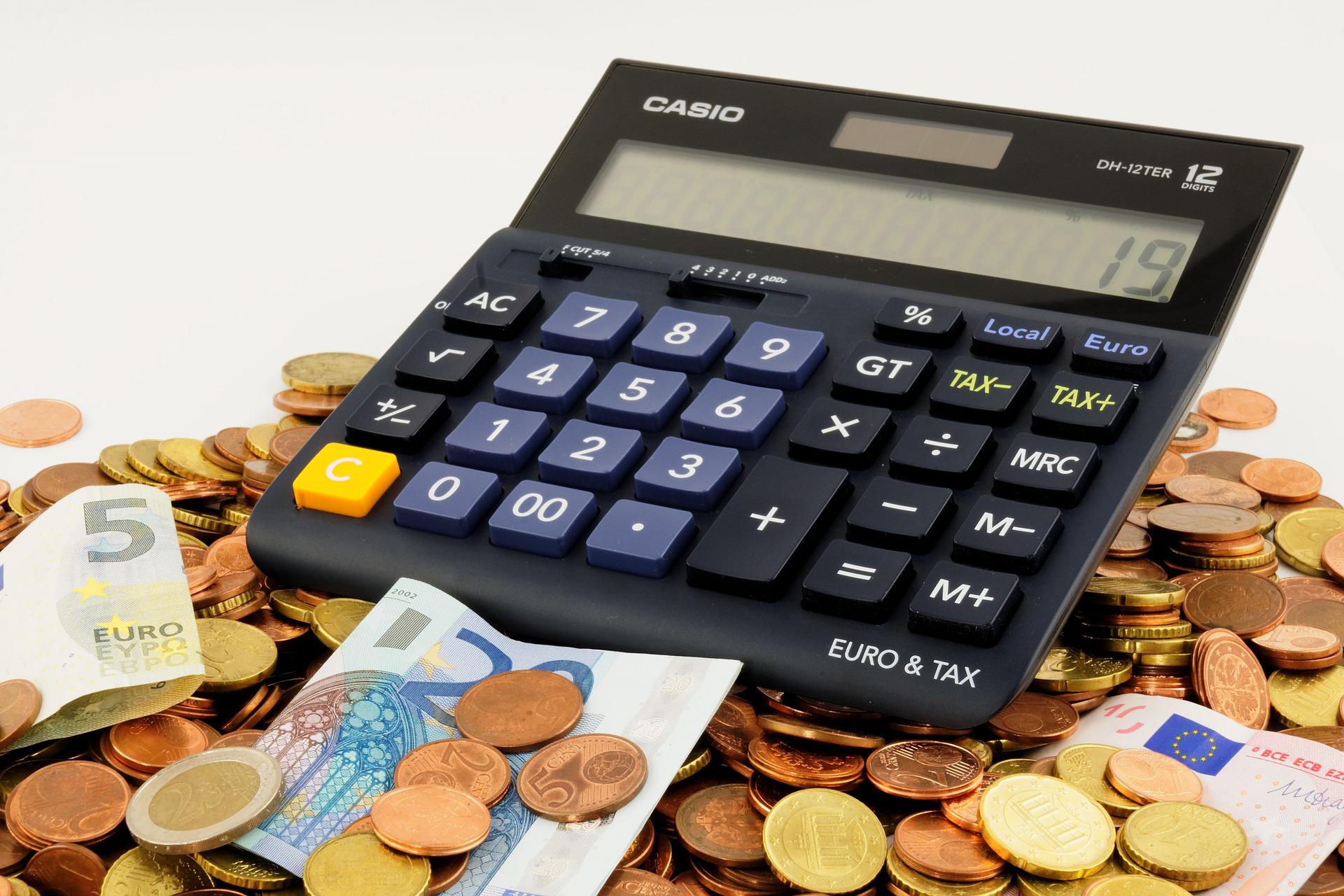 Mintegy 25 milliárd eurós hiányt jósolnak jövőre az egészségbiztosítási pénztárak