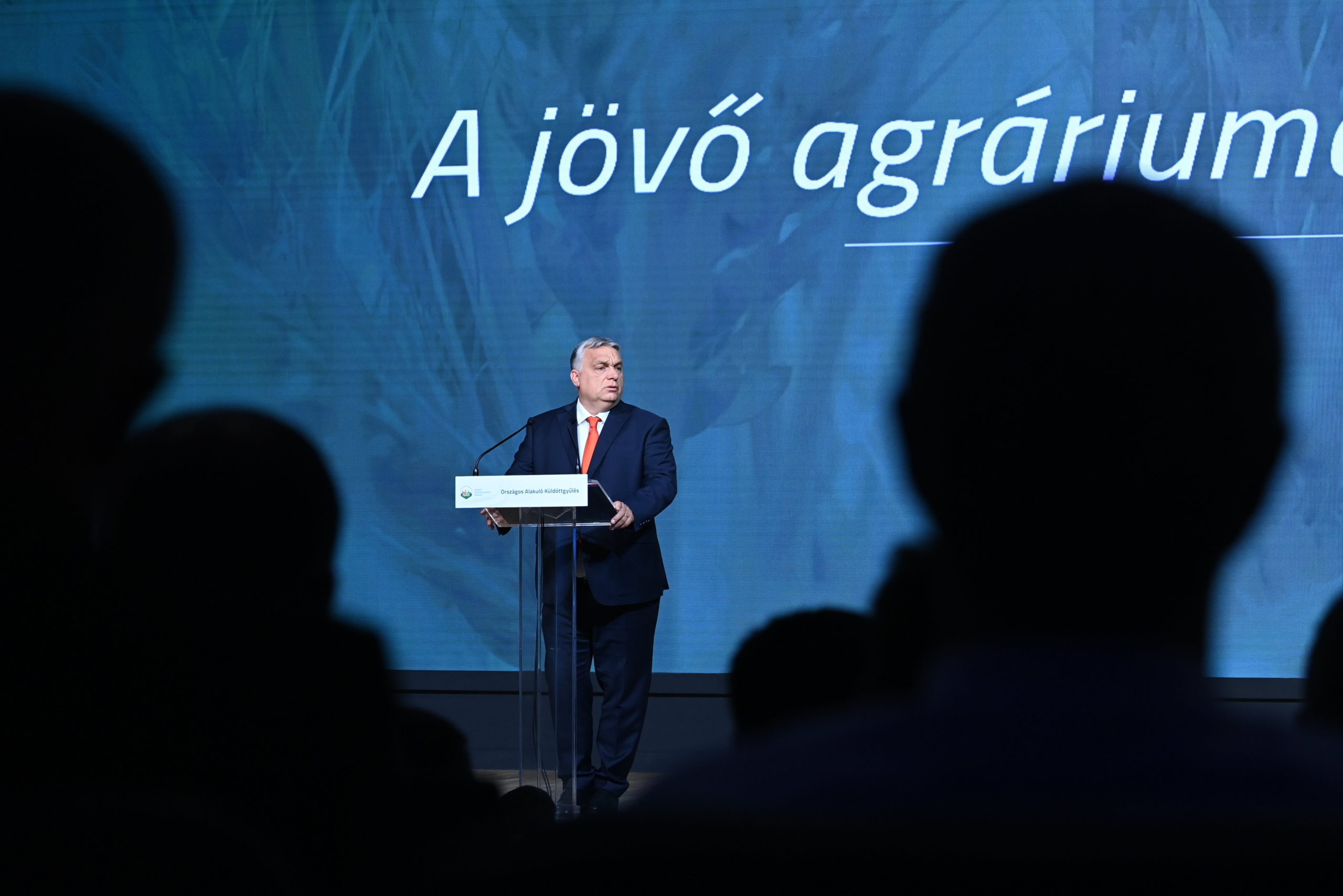 Orbán Viktor: Együtt sikerülhet meghosszabbítani a jó éveket