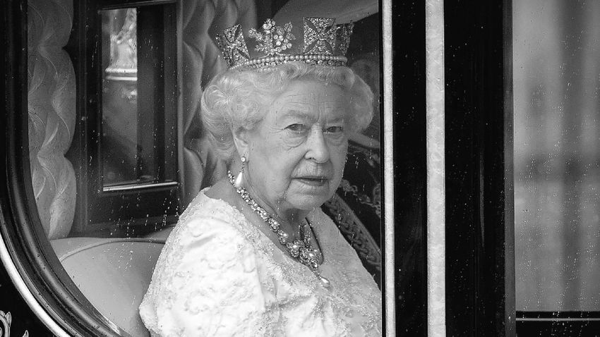 Kétezer meghívott vendég előtt búcsúztatták el II. Erzsébetet a londoni Westminster-apátságban