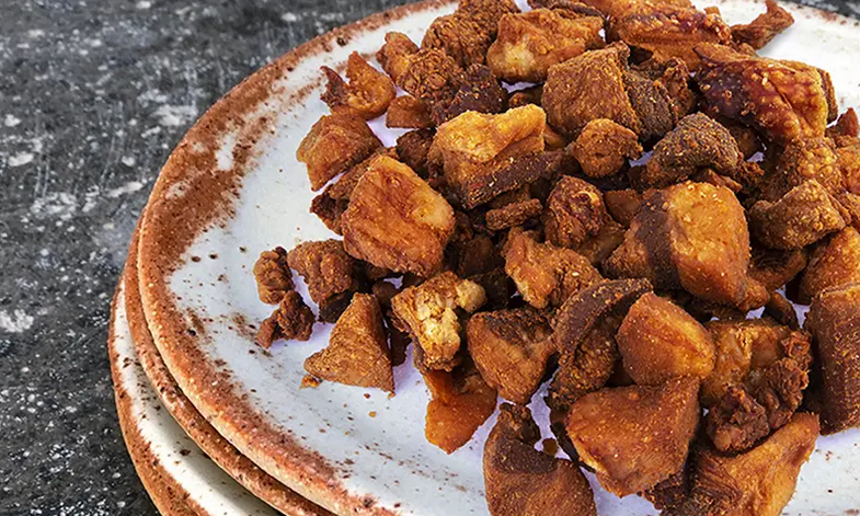 Pork scratchings a luxury, lard shortages in shops