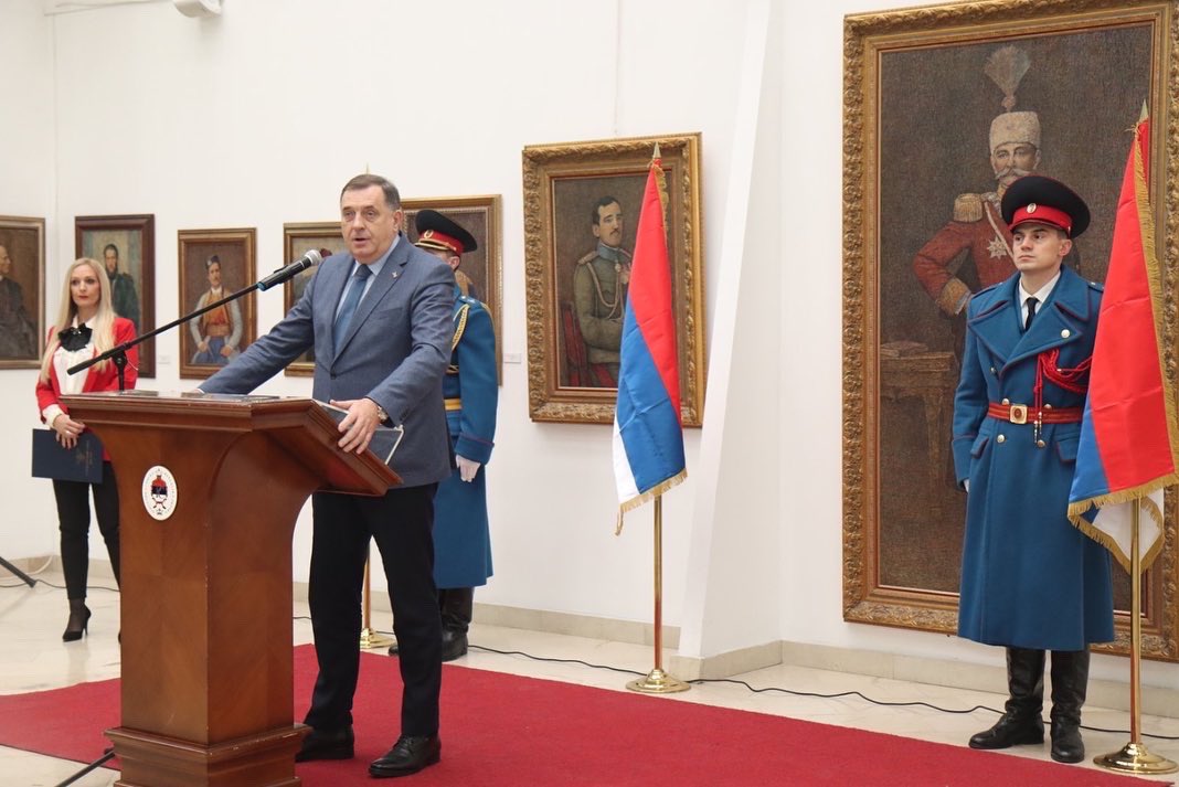 Dodik: EU membership candidacy a political decision