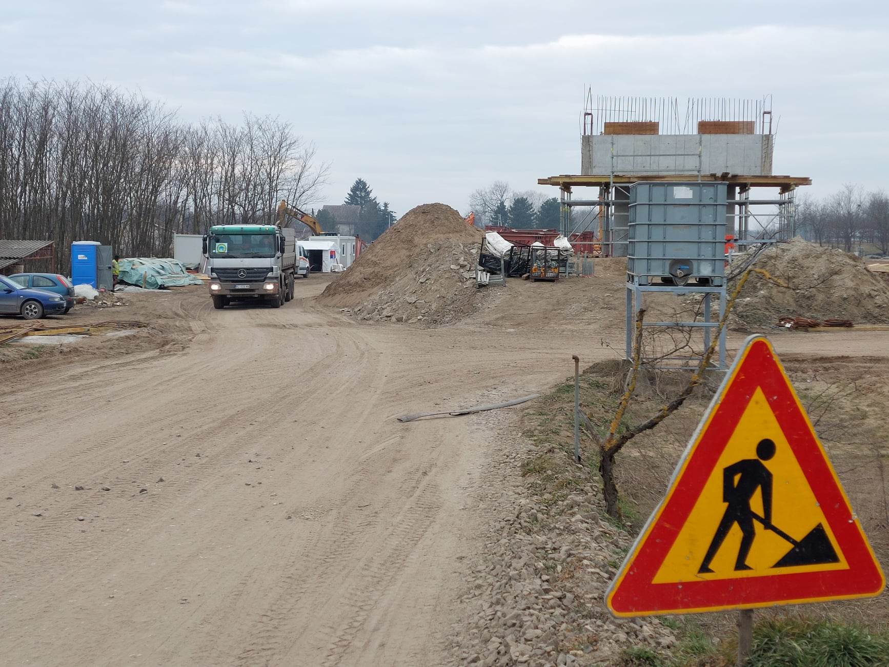 Gazdasági lehetőség a vasútfelújításban – már a magyar-szerb határ közelében zajlanak a munkálatok