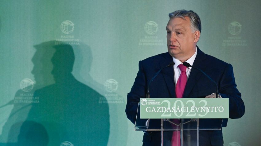Orbán Viktor: A magyar kormány fókusza a gazdaságon van