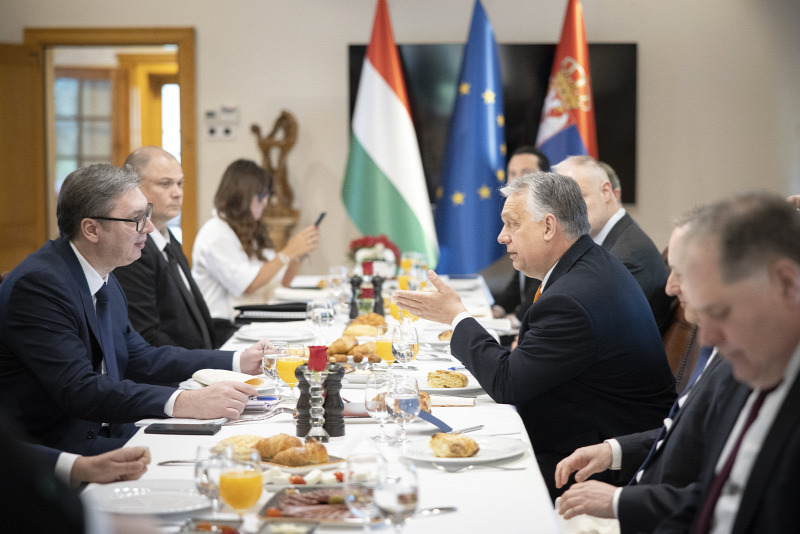 Új szintre emelik a magyar-szerb hadiipari együttműködést