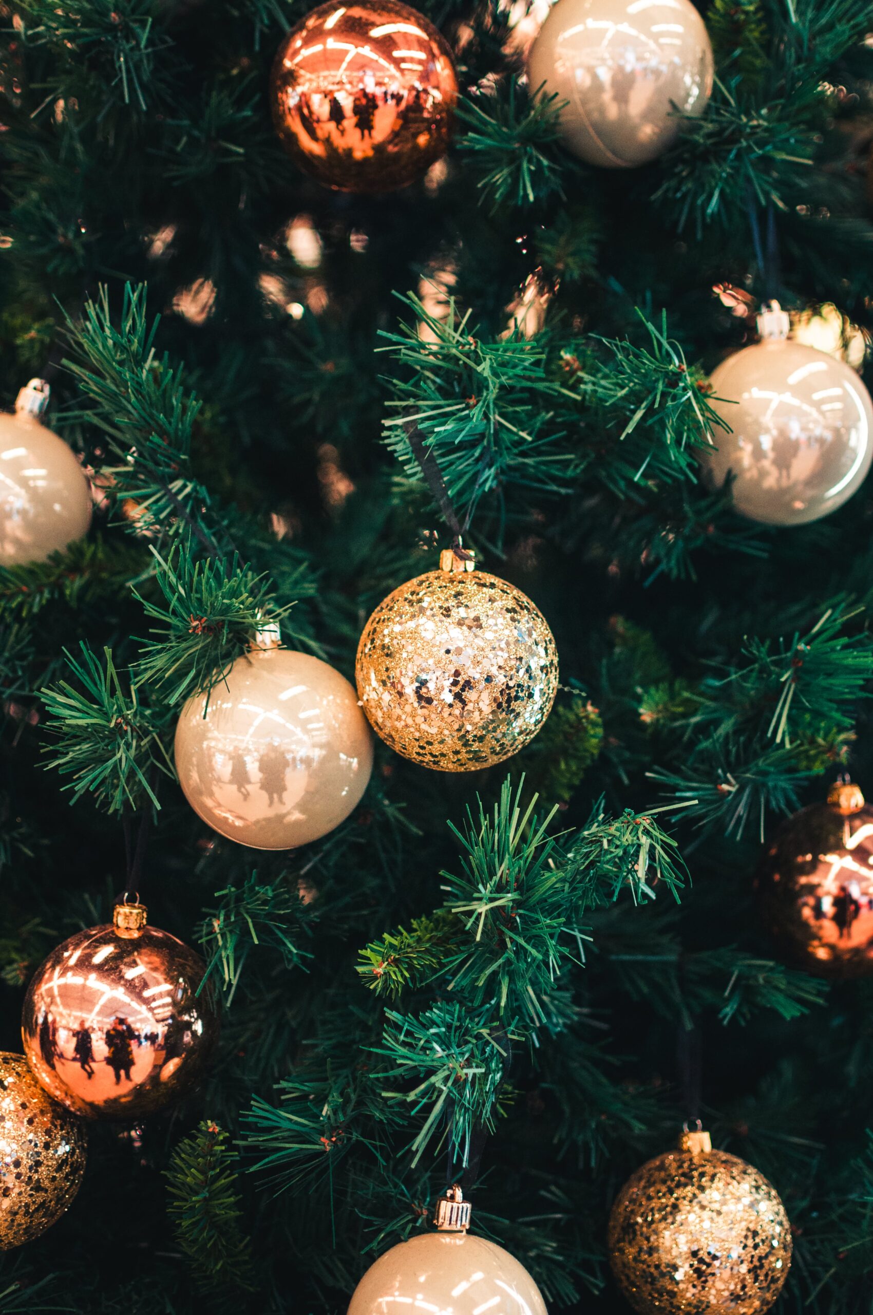 Why do we use glass balls to decorate Christmas trees?
