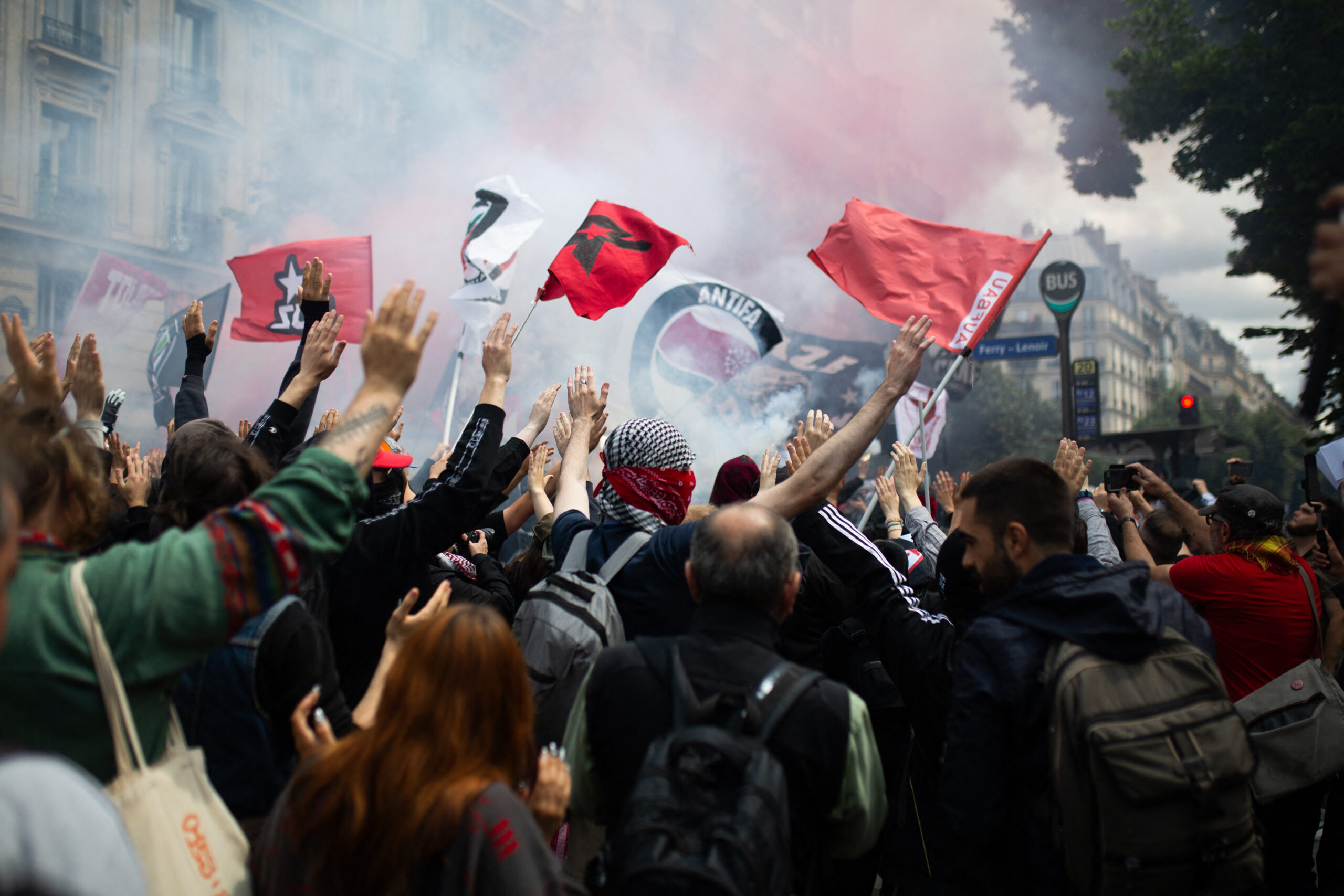 Az Antifa háborúra készül