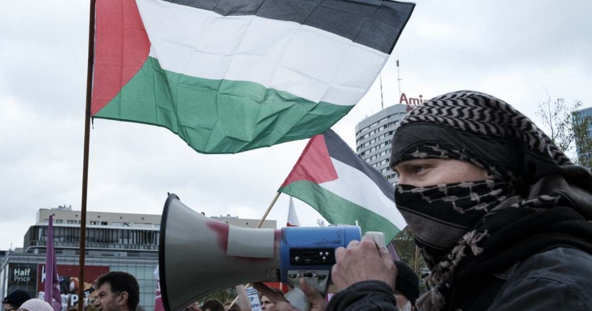 An organisation in Italy, posing as a charity, has channelled millions of euros to Hamas