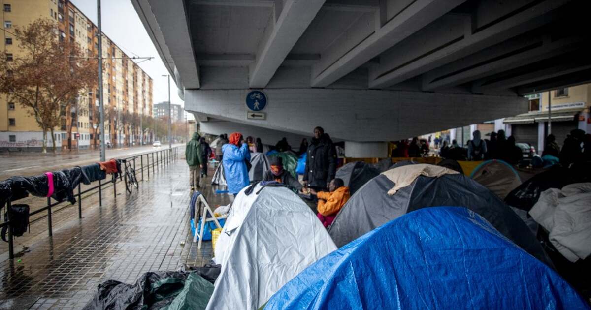 Serious Consequences of Hosting Illegal Migrants in Spain